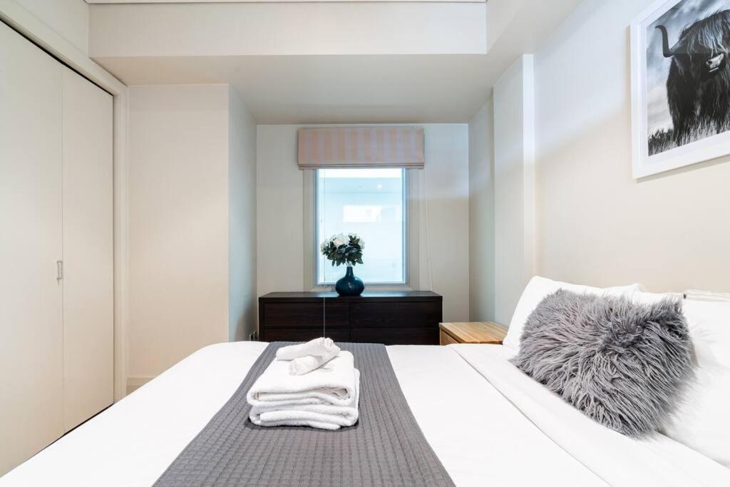 Luxury Waterfront Nest Above Viaduct Harbour Appartement Auckland Buitenkant foto