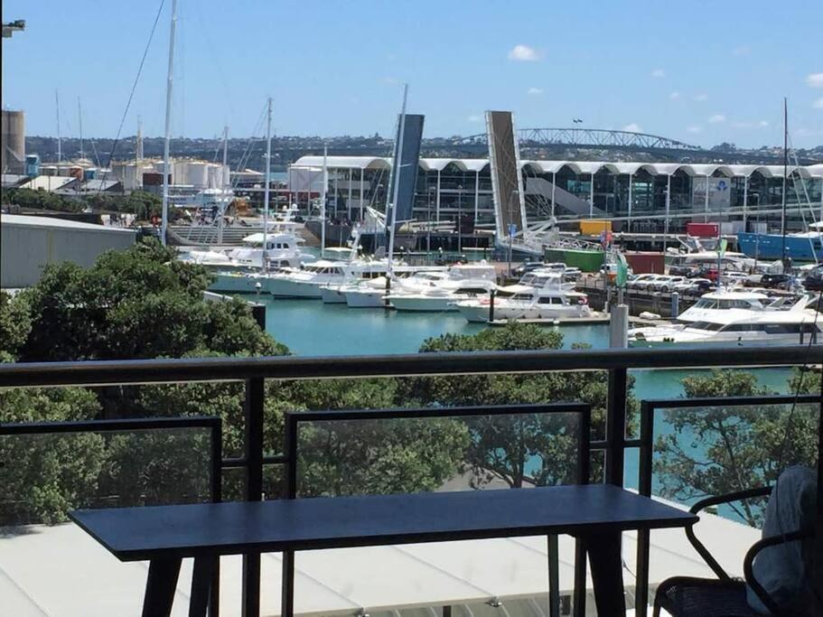Luxury Waterfront Nest Above Viaduct Harbour Appartement Auckland Buitenkant foto