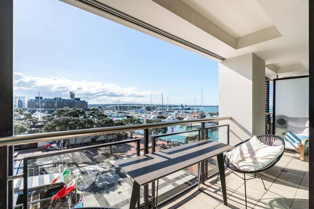Luxury Waterfront Nest Above Viaduct Harbour Appartement Auckland Buitenkant foto